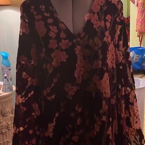 Medium velvety dress